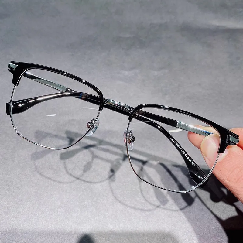 2024 New fashionable ultra-light color-changing anti-blue light glasses