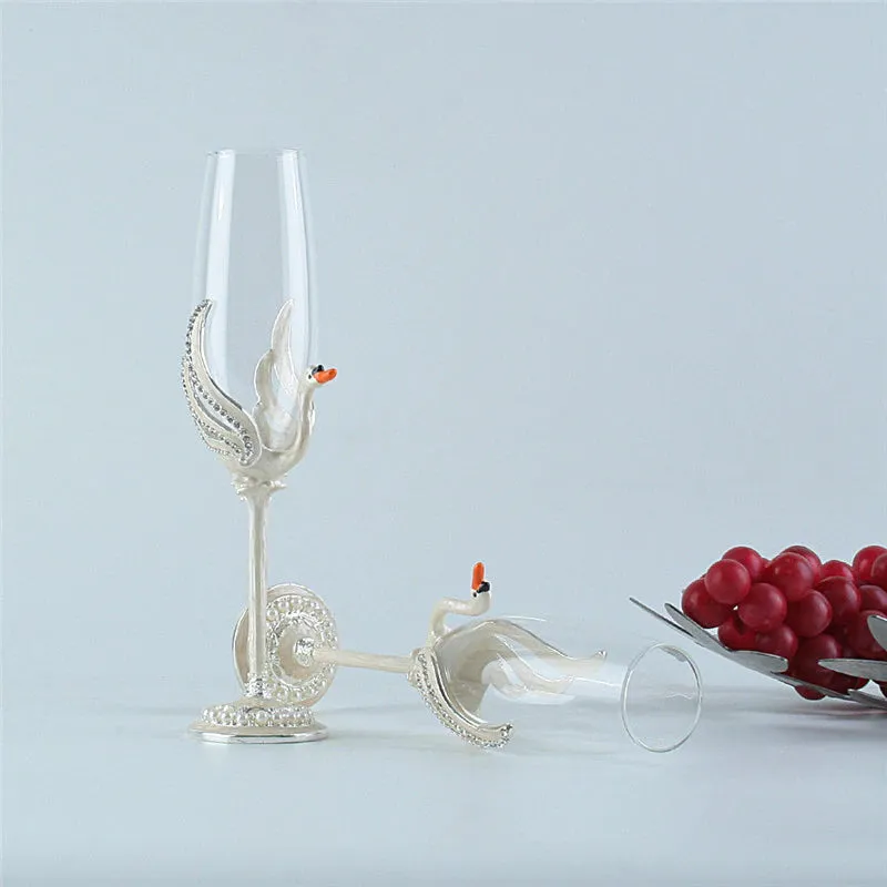 Exquisite Unique Custom Made  Swan Wedding Led Free Crystal Champagne Wine Glasses Set of Two