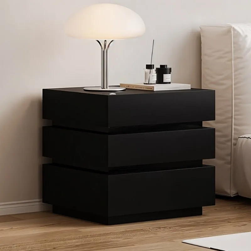 Flyta Side Table