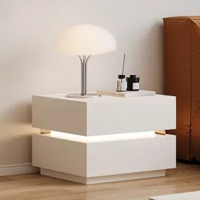 Flyta Side Table