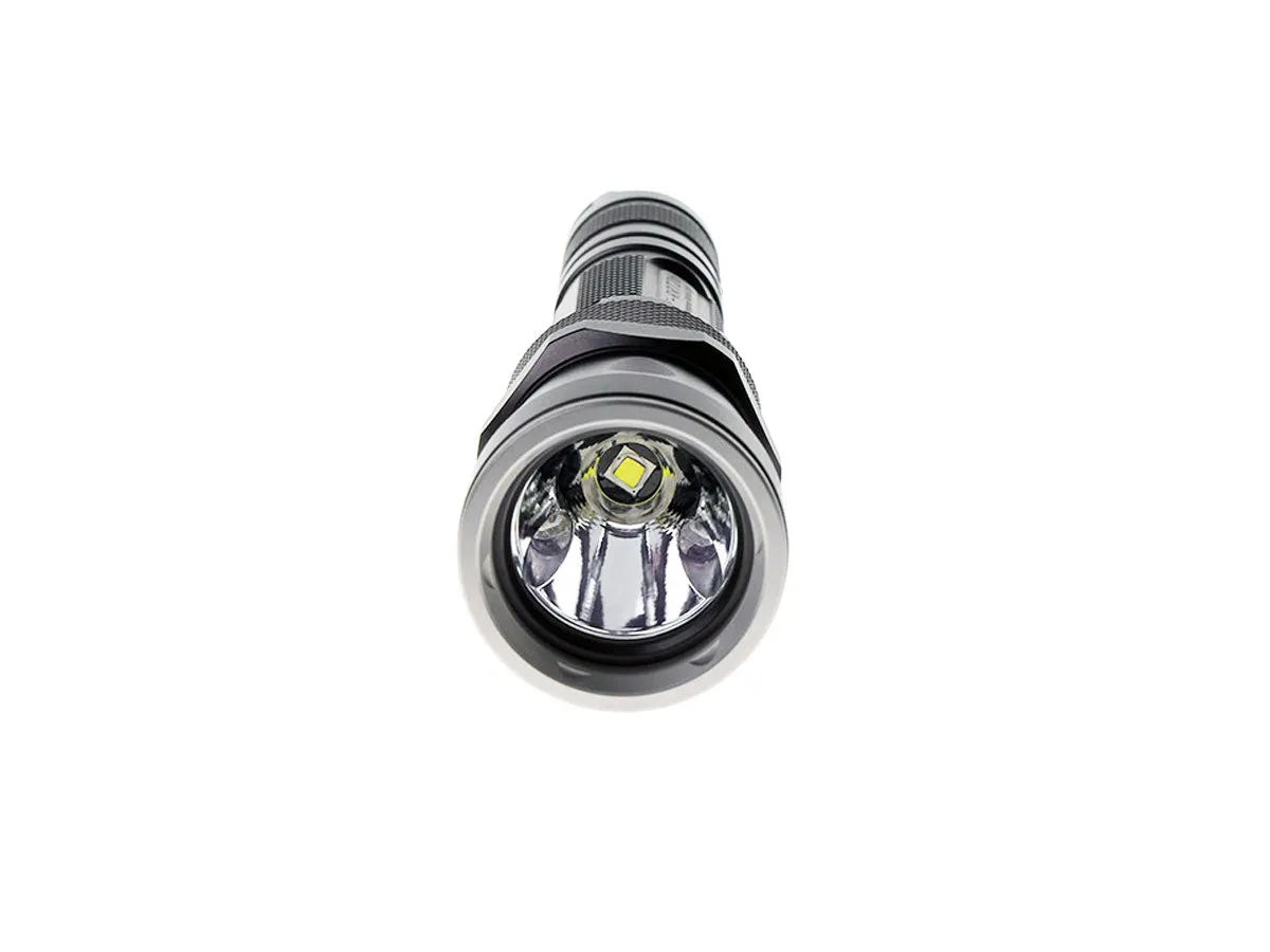 JETBeam RRT26 2 x (R)CR123 / 1 x 18650 CREE XM-L2 1080 Lumen LED Flashlight