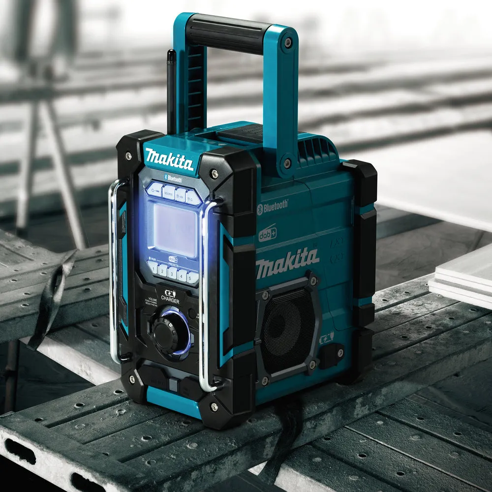 Makita DMR301 Bluetooth & DAB Digital Job Site Radio Charger 18V LXT