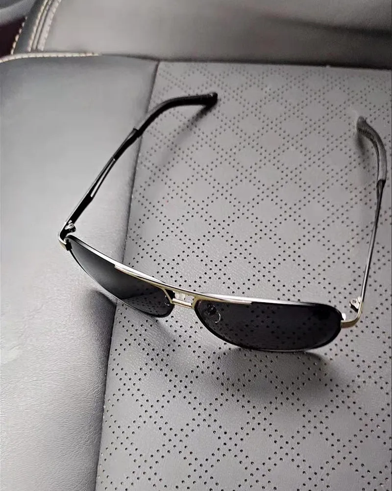 Merytes Anti-Glare Glasses, Photochromic Progressive Multifocal Transition Reading Glasses Blue Light Blocking Multifocal Computer Sun Reader Glasses Anti-Glare Eyestrain Lightweight UV400 Sunglasses Men's Women's Glasses