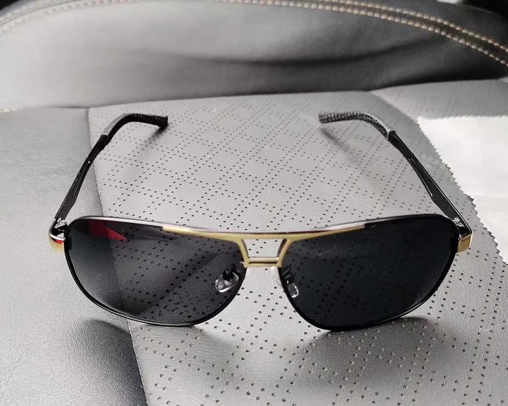 Merytes Anti-Glare Glasses, Photochromic Progressive Multifocal Transition Reading Glasses Blue Light Blocking Multifocal Computer Sun Reader Glasses Anti-Glare Eyestrain Lightweight UV400 Sunglasses Men's Women's Glasses