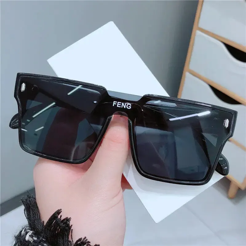 Oversized  Sunglasses Women UV400 Protection Sunglasses for Driving Outdoor Travel Fashion Square Frame Glasses for Women
