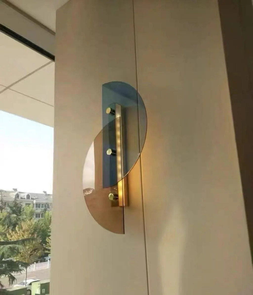 Papillon Wall Lamp