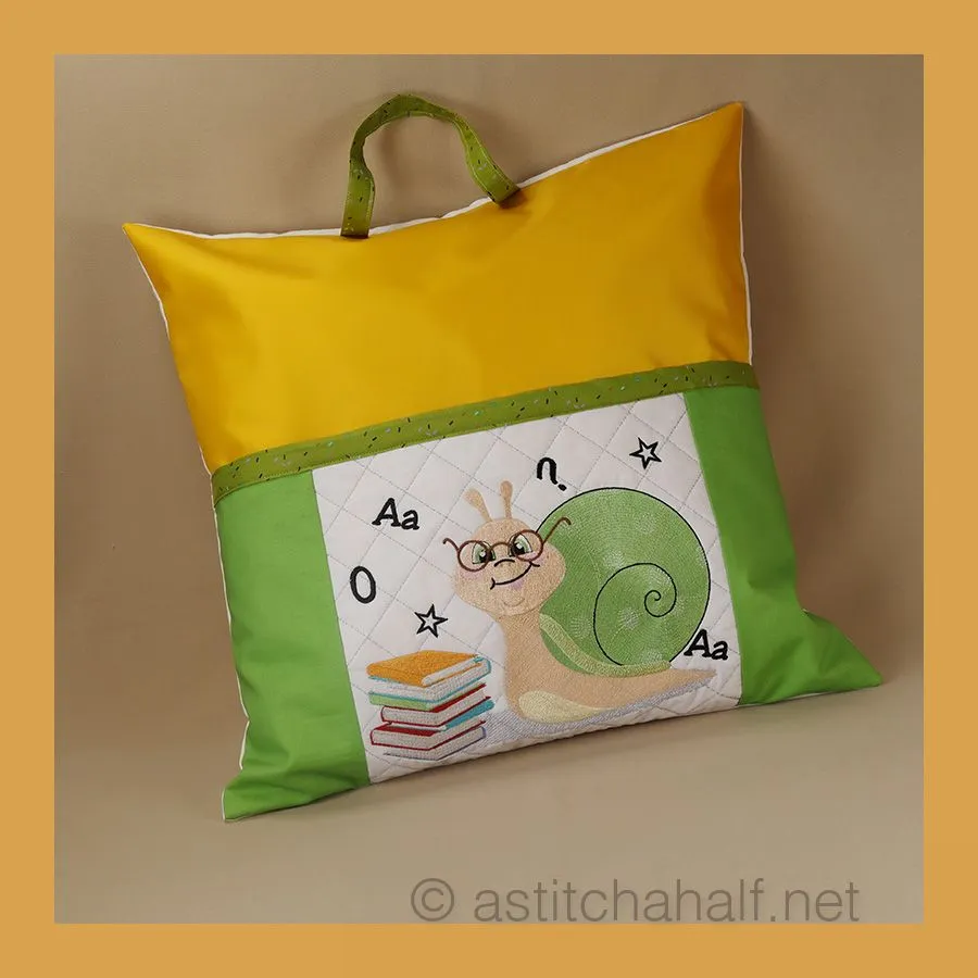 Smart Snail Reading Pillow Combo